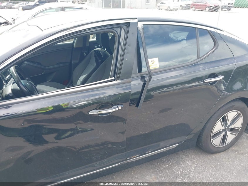 2013 Kia Optima hybrid VIN KNAGM4AD4D5061367 IAAI salvage auction — NORMAL WEAR, Repossession Paperwork (Georgia), sold $525 on 2026-07-22 (photo 6)