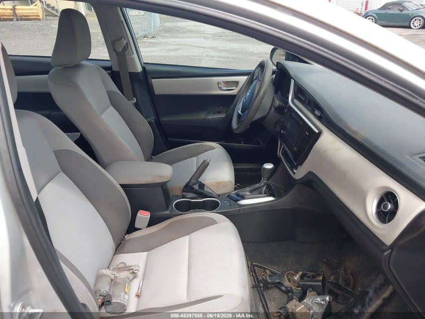 2017 Toyota Corolla VIN 5YFBURHE6HP664953 IAAI salvage auction — TRANSMISSION, Salvage (Pennsylvania), sold $2,350 on 2026-07-21 (photo 5)
