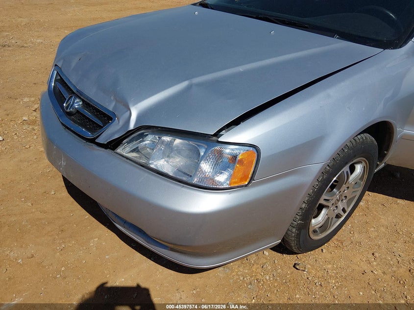 2001 Acura Tl VIN 19UUA56681A000252 IAAI salvage auction — FRONT END, Salvage (Indiana), sold $50 on 2026-07-27 (photo 6)