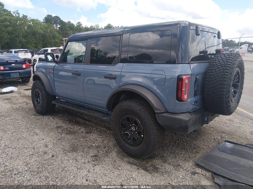2024 Ford Bronco VIN 1FMEE2BP7RLB51938 IAAI salvage auction — RIGHT FRONT, Clear (South Carolina), sold $17,800 on 2026-07-30 (photo 3)