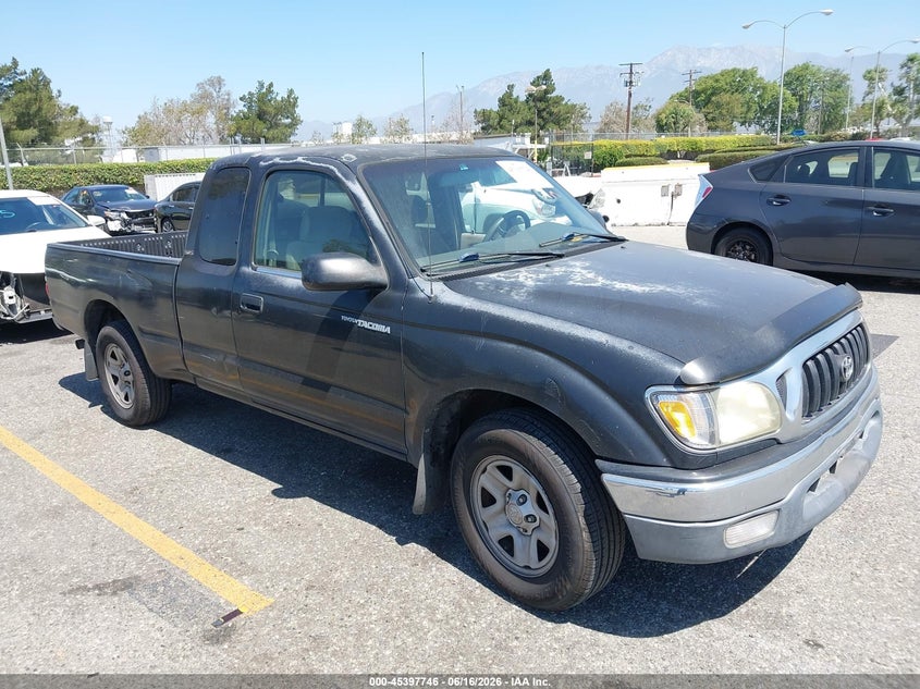 2004 Toyota Tacoma VIN 5TEVL52N64Z337636 IAAI salvage auction — FRONT & REAR, Salvage (California), sold $2,650 on 2026-07-07 (photo 1)