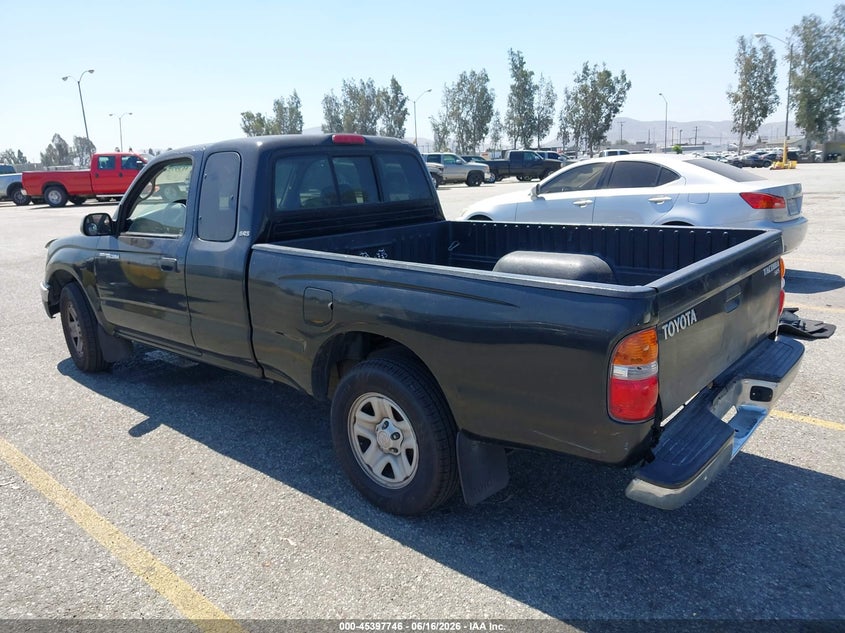 2004 Toyota Tacoma VIN 5TEVL52N64Z337636 IAAI salvage auction — FRONT & REAR, Salvage (California), sold $2,650 on 2026-07-07 (photo 3)
