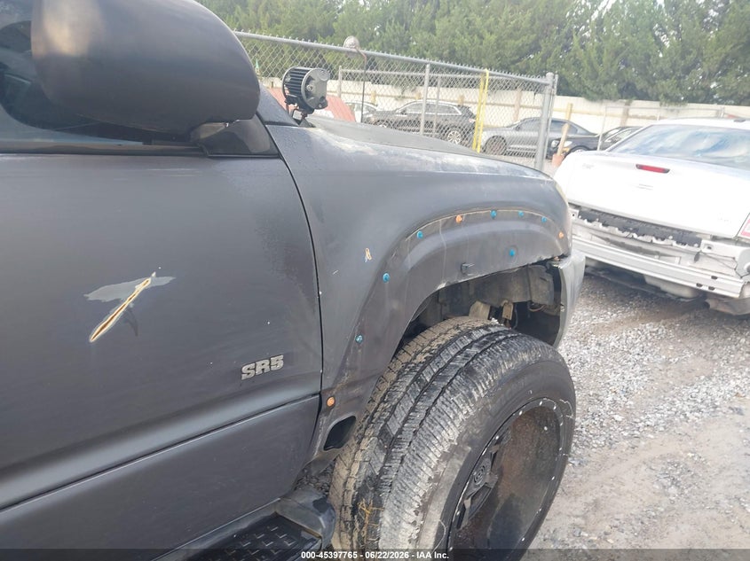 2005 Toyota 4runner VIN JTEZU14R750047474 IAAI salvage auction — NORMAL WEAR, Clear (Florida), sold $2,450 on 2026-07-09 (photo 6)