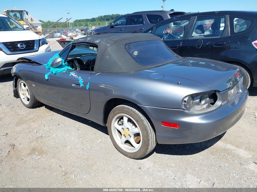 2003 Mazda Mx-5 miata VIN JM1NB353030305409 IAAI salvage auction — FRONT END, Salvage (Pennsylvania), sold $225 on 2026-07-15 (photo 3)