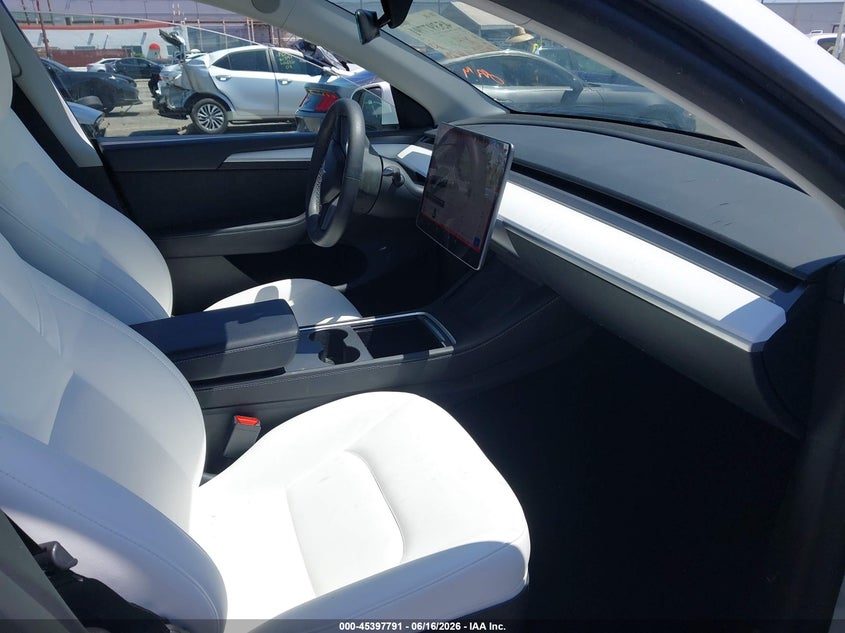 2024 Tesla Model y VIN 7SAYGAEE2RF111773 IAAI salvage auction — FRONT END, Salvage (California), sold $11,600 on 2026-07-13 (photo 5)