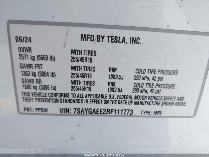 2024 Tesla Model y VIN 7SAYGAEE2RF111773 IAAI salvage auction — FRONT END, Salvage (California), sold $11,600 on 2026-07-13 (photo 9)