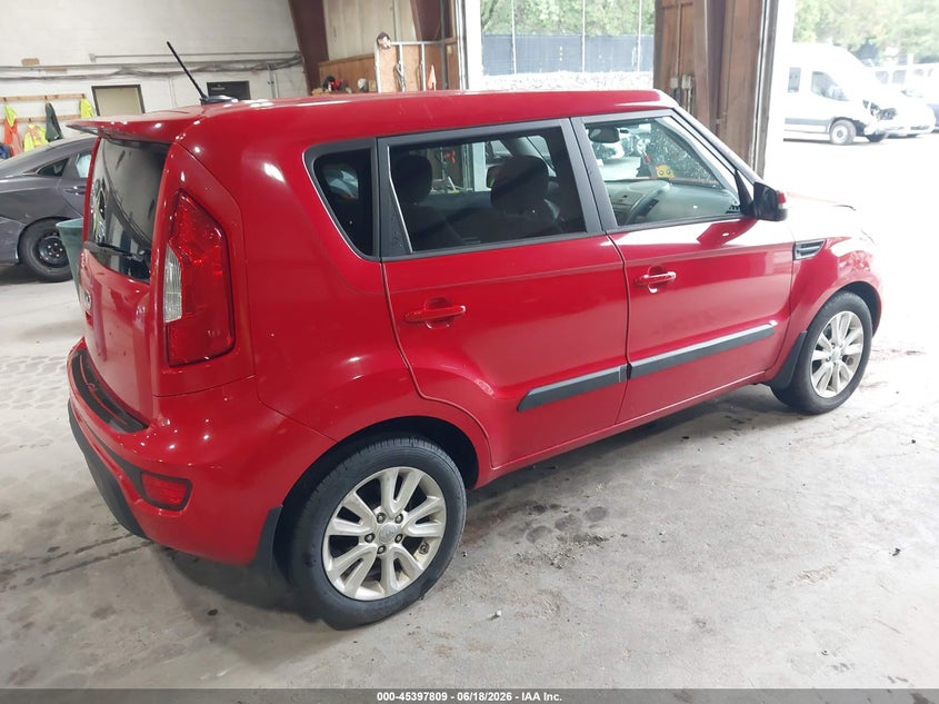 2013 Kia Soul VIN KNDJT2A64D7619627 IAAI salvage auction — LEFT FRONT, Mv-907A (New York), sold $700 on 2026-07-15 (photo 4)