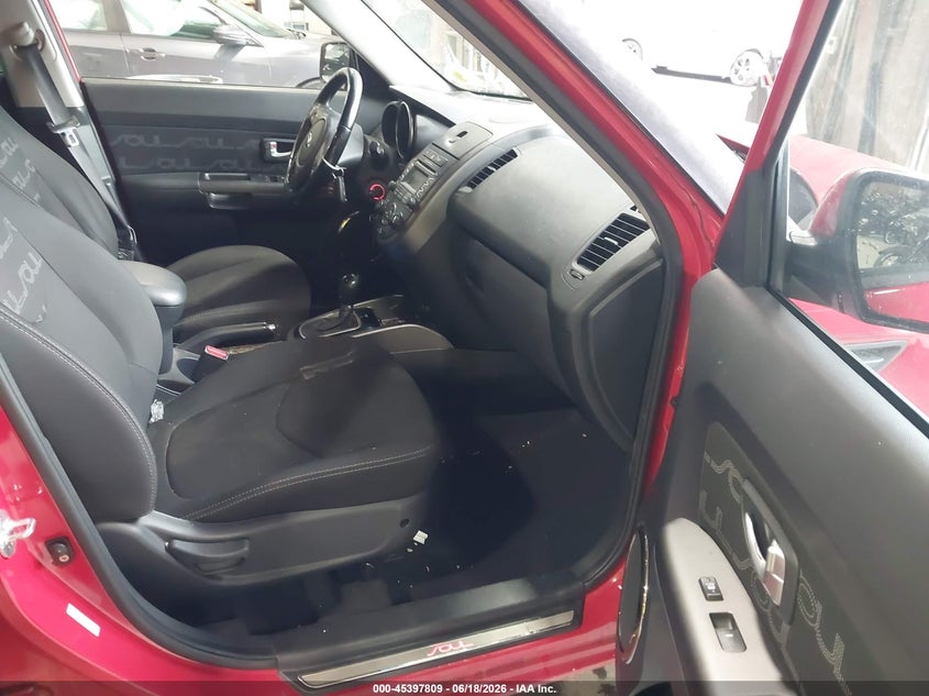 2013 Kia Soul VIN KNDJT2A64D7619627 IAAI salvage auction — LEFT FRONT, Mv-907A (New York), sold $700 on 2026-07-15 (photo 5)