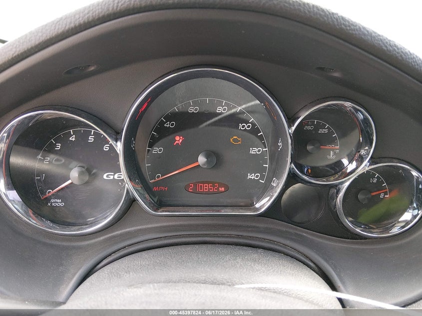 2006 Pontiac G6 VIN 1G2ZM571364141657 IAAI salvage auction — NORMAL WEAR, Regular Certificate (Iowa), sold $475 on 2026-08-18 (photo 7)