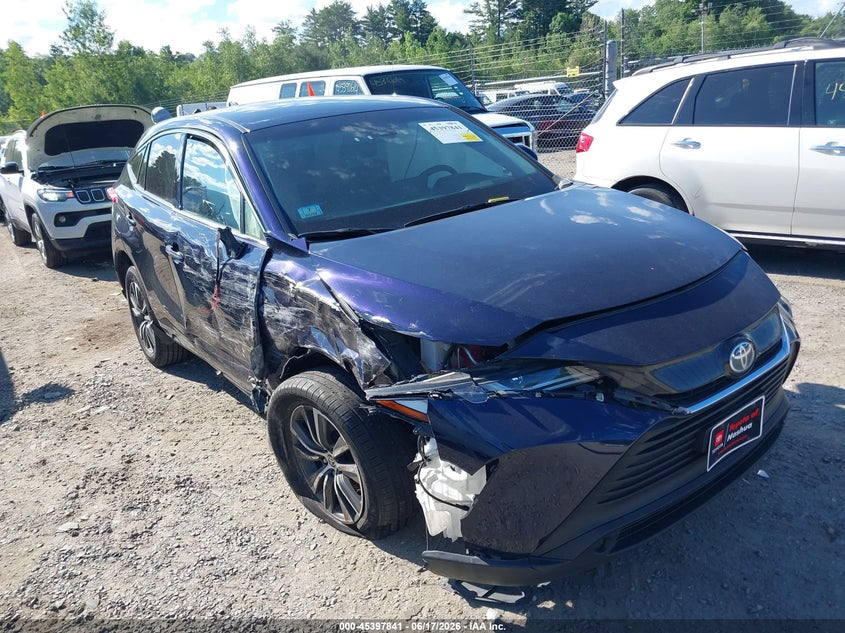 2023 Toyota Venza VIN JTEAAAAH1PJ136567 — IAAI salvage auction photo