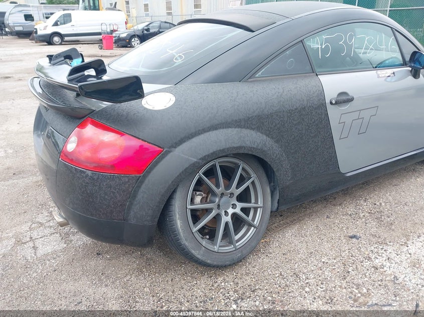 2002 Audi Tt VIN TRUWT28N321012496 IAAI salvage auction — SUSPENSION, Clear (Indiana), sold $1,050 on 2026-07-11 (photo 6)