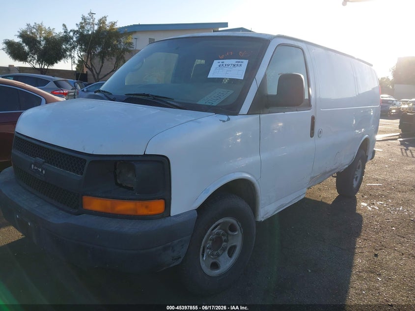 2007 Chevrolet Express 2500 VIN 1GCGG25V271240391 IAAI salvage auction — SIDE, Salvage Certificate (California), sold $1,150 on 2026-07-10 (photo 2)
