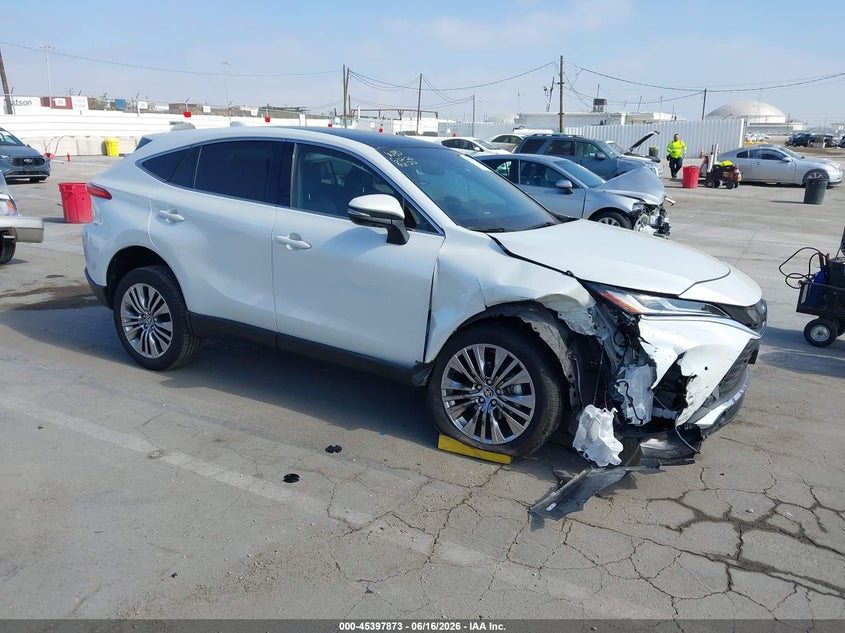 2024 Toyota Venza VIN JTEAAAAH3RJ170559 IAAI salvage auction — FRONT END, Salvage (California), sold $15,600 on 2026-07-10 (photo 1)