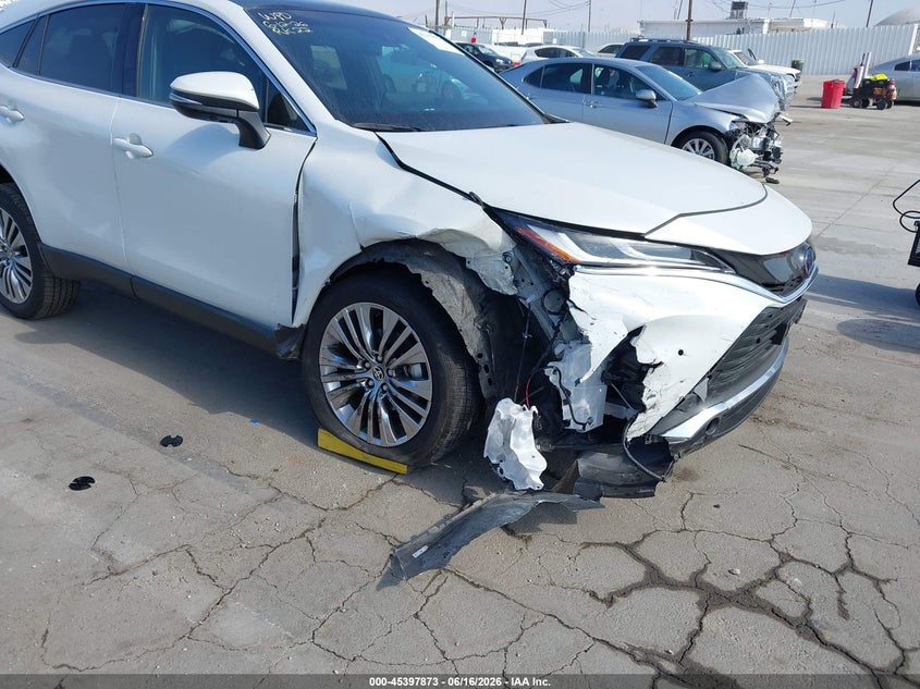 2024 Toyota Venza VIN JTEAAAAH3RJ170559 IAAI salvage auction — FRONT END, Salvage (California), sold $15,600 on 2026-07-10 (photo 6)
