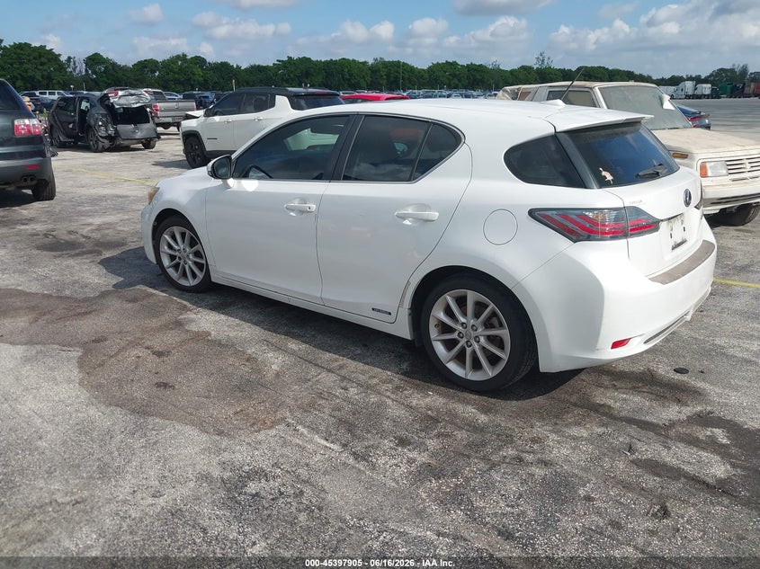 2012 Lexus Ct VIN JTHKD5BH2C2098758 IAAI salvage auction — NORMAL WEAR, Salvage Title, sold $4,900 on 2026-07-30 (photo 3)