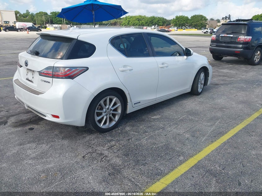 2012 Lexus Ct VIN JTHKD5BH2C2098758 IAAI salvage auction — NORMAL WEAR, Salvage Title, sold $4,900 on 2026-07-30 (photo 4)