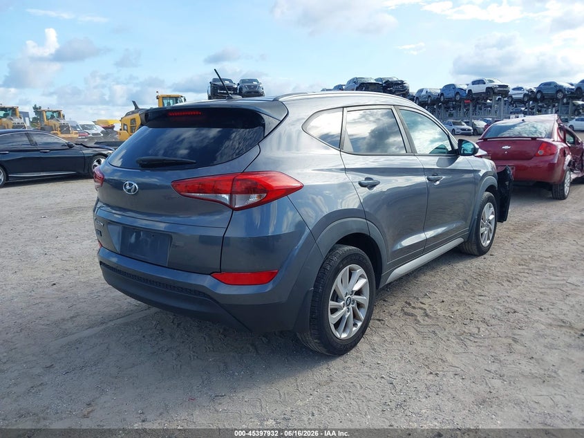 2017 Hyundai Tucson VIN KM8J33A45HU391290 IAAI salvage auction — FRONT END, Rebuildable (Florida), sold $3,100 on 2026-07-07 (photo 4)