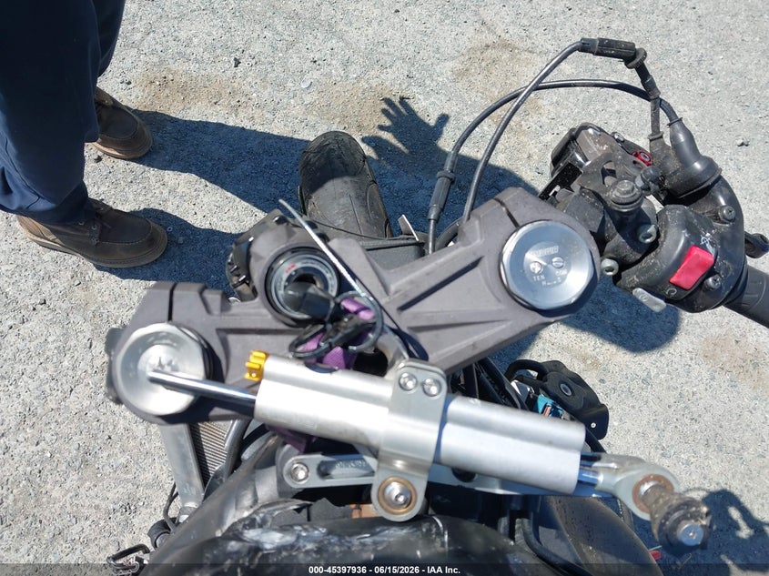 2014 Kawasaki Zx VIN JKBZXJF1XEA003357 IAAI salvage auction — FRONT & REAR, Salvage Title, sold $25 on 2026-07-22 (photo 7)