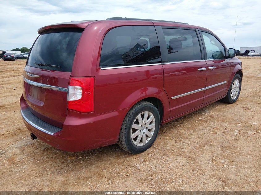 2012 Chrysler Town & country VIN 2C4RC1CG8CR412240 IAAI salvage auction — NORMAL WEAR, Clear (Missouri), sold $375 on 2026-07-27 (photo 4)