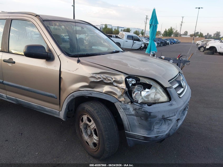 2005 Honda Cr-v VIN JHLRD685X5C002409 IAAI salvage auction — RIGHT FRONT, Salvage Certificate (California), sold $925 on 2026-07-17 (photo 6)