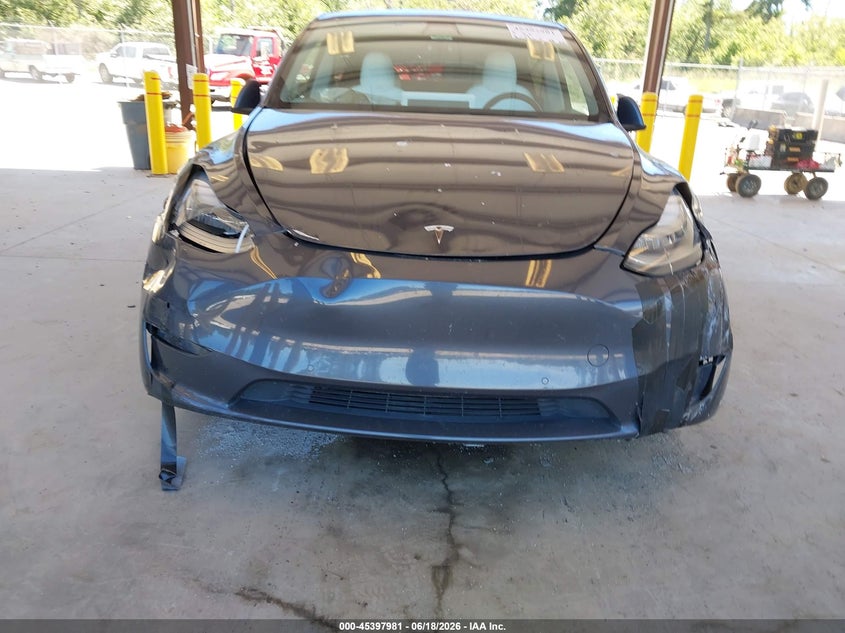 2020 Tesla Model y VIN 5YJYGDEE1LF018006 IAAI salvage auction — FRONT END, Salvage Title, sold $6,800 on 2026-07-23 (photo 6)