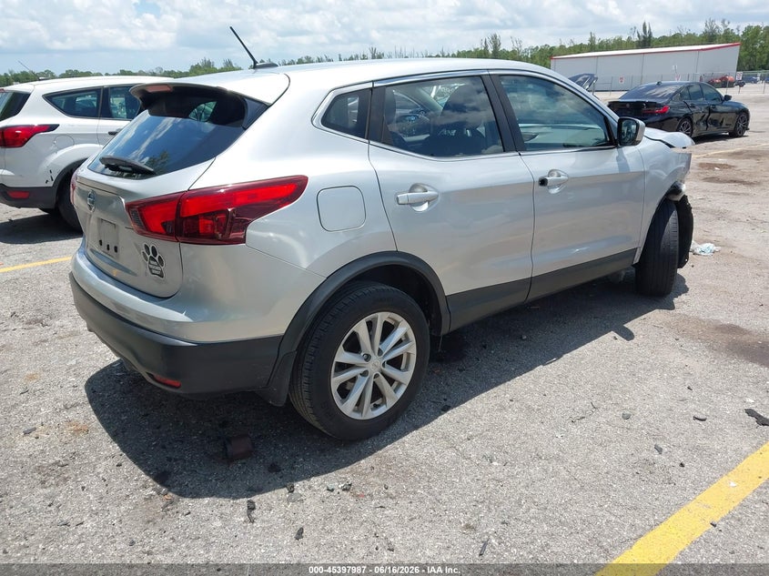 2017 Nissan Rogue VIN JN1BJ1CP7HW016261 IAAI salvage auction — FRONT END, Rebuildable (Florida), sold $1,675 on 2026-07-06 (photo 4)