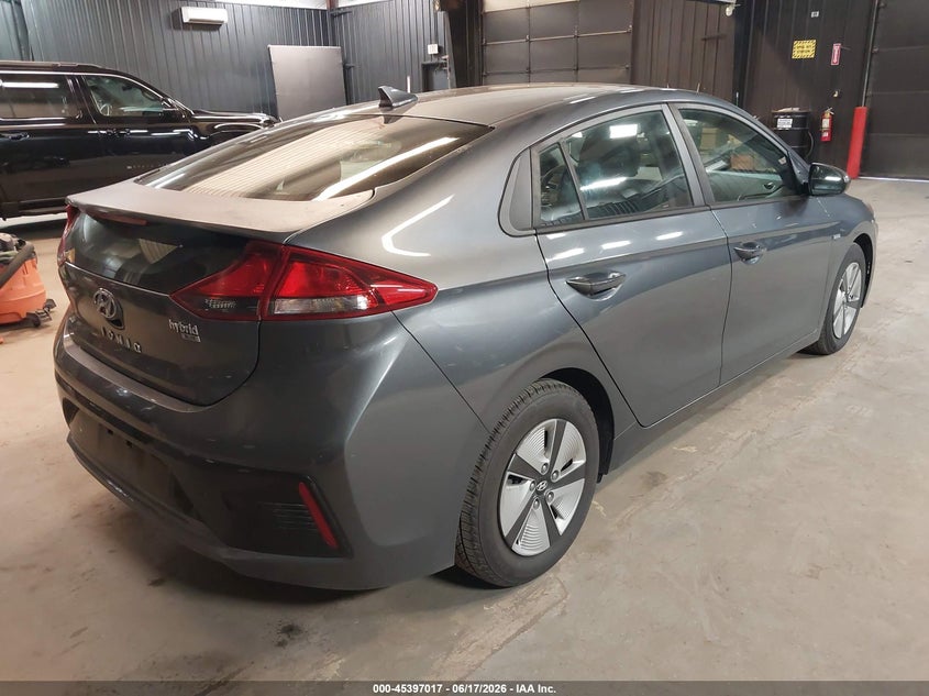 2019 Hyundai Ioniq hybrid VIN KMHC65LC9KU156964 IAAI salvage auction — NORMAL WEAR, Sf97 (New York), sold $9,475 on 2026-07-23 (photo 4)