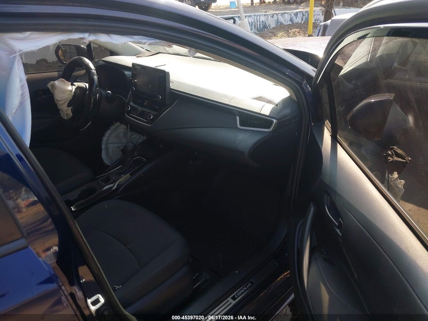 2022 Toyota Corolla VIN JTDEAMDE3NJ060954 IAAI salvage auction — FRONT END, Salvage (California), sold $2,100 on 2026-07-07 (photo 5)