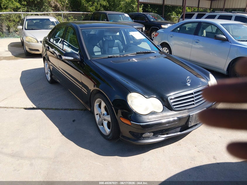 2006 Mercedes-benz C class VIN WDBRF52H26F731264 IAAI salvage auction — NORMAL WEAR, Original (Texas), sold $550 on 2026-08-15 (photo 1)
