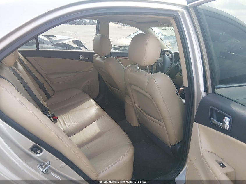 2009 Hyundai Sonata VIN 5NPEU46F99H545661 IAAI salvage auction — NORMAL WEAR, Original (Texas), sold $350 on 2026-07-13 (photo 8)