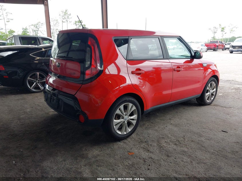 2016 Kia Soul VIN KNDJP3A55G7819048 IAAI salvage auction — LEFT SIDE, Rebuildable (Florida), sold $350 on 2026-07-28 (photo 4)