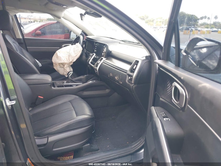 2021 Kia Sorento VIN 5XYRL4LC2MG018592 IAAI salvage auction — LEFT FRONT, Certificate Of Destruction (Florida), sold $4,600 on 2026-07-30 (photo 5)