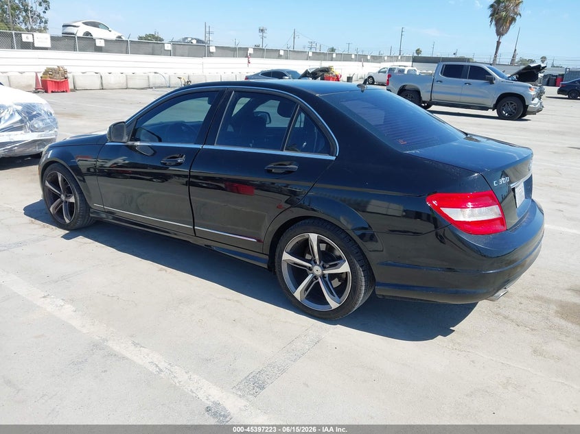 2008 Mercedes-benz C class VIN WDDGF54X28R018269 IAAI salvage auction — RIGHT SIDE, Salvage (California), sold $325 on 2026-07-29 (photo 3)