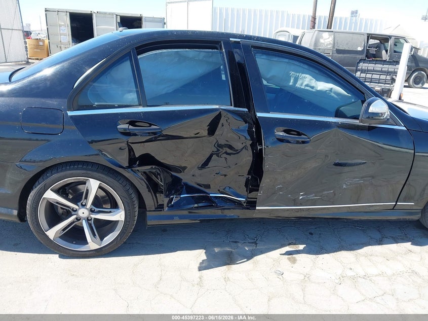 2008 Mercedes-benz C class VIN WDDGF54X28R018269 IAAI salvage auction — RIGHT SIDE, Salvage (California), sold $325 on 2026-07-29 (photo 6)