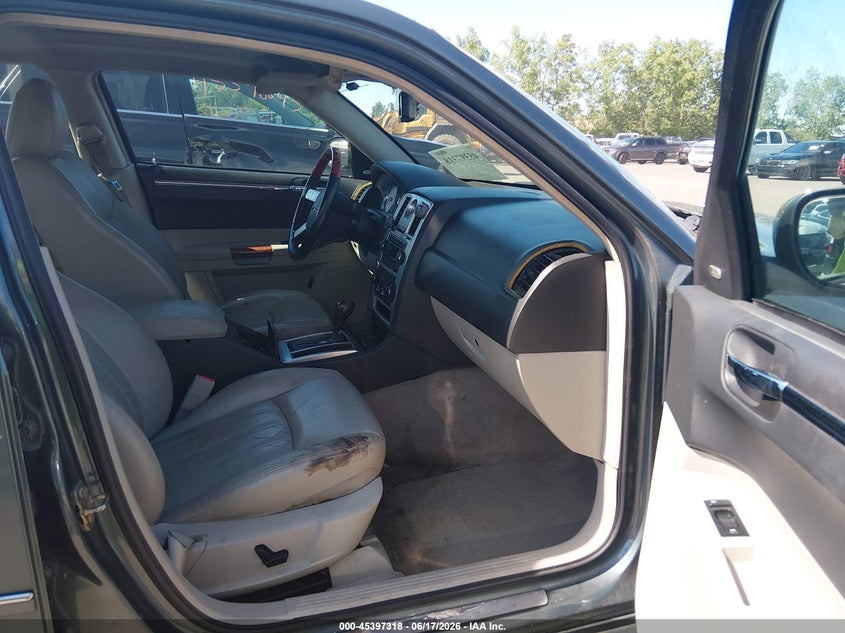 2006 Chrysler 300c VIN 2C3KA63H96H220076 IAAI salvage auction — FRONT END, Salvage (Ohio), sold $1,500 on 2026-07-07 (photo 5)