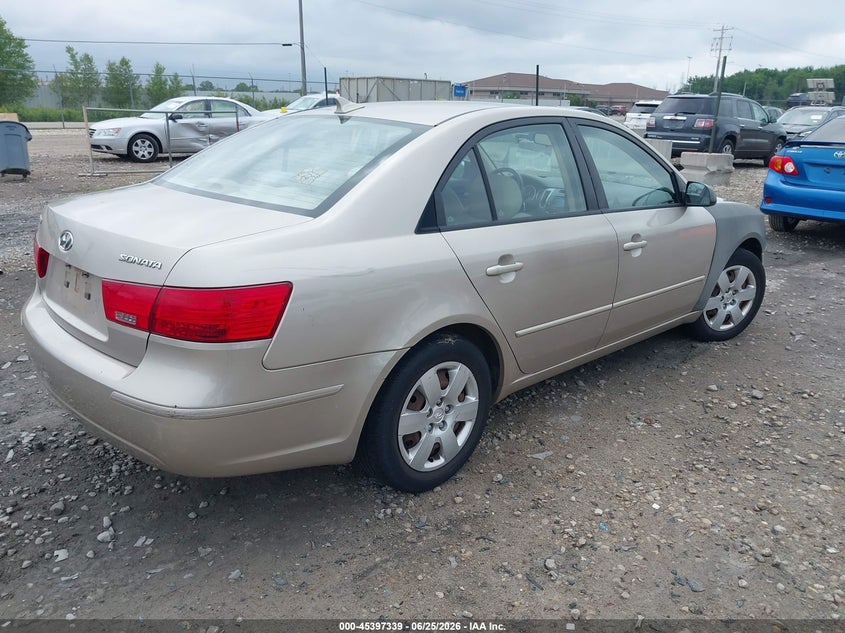 2009 Hyundai Sonata VIN 5NPET46C79H477269 IAAI salvage auction — NORMAL WEAR, Clear (Oklahoma), sold $275 on 2026-07-16 (photo 4)