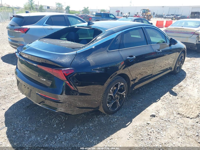 2025 Kia K5 VIN KNAG64J71S5353124 IAAI salvage auction — REAR END, Salvage (Illinois), sold $10,250 on 2026-07-22 (photo 4)