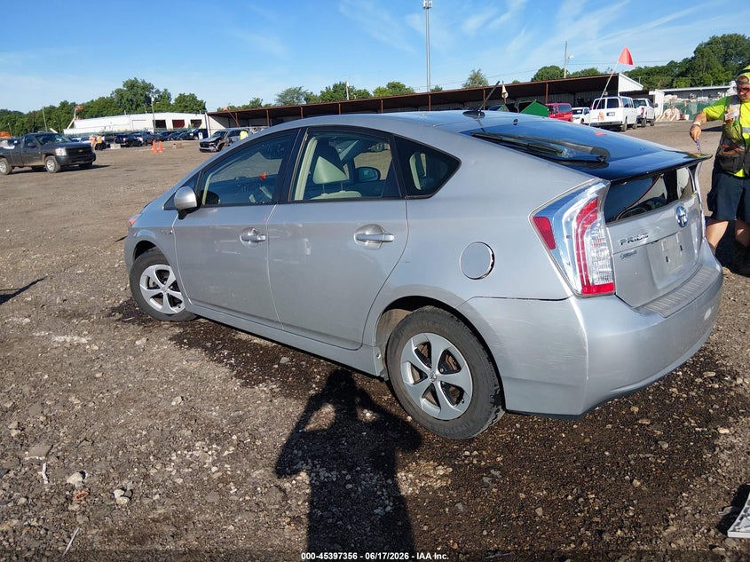 2013 Toyota Prius VIN JTDKN3DU2D5671199 IAAI salvage auction — RIGHT FRONT, Salvage Title, sold $2,600 on 2026-07-22 (photo 3)