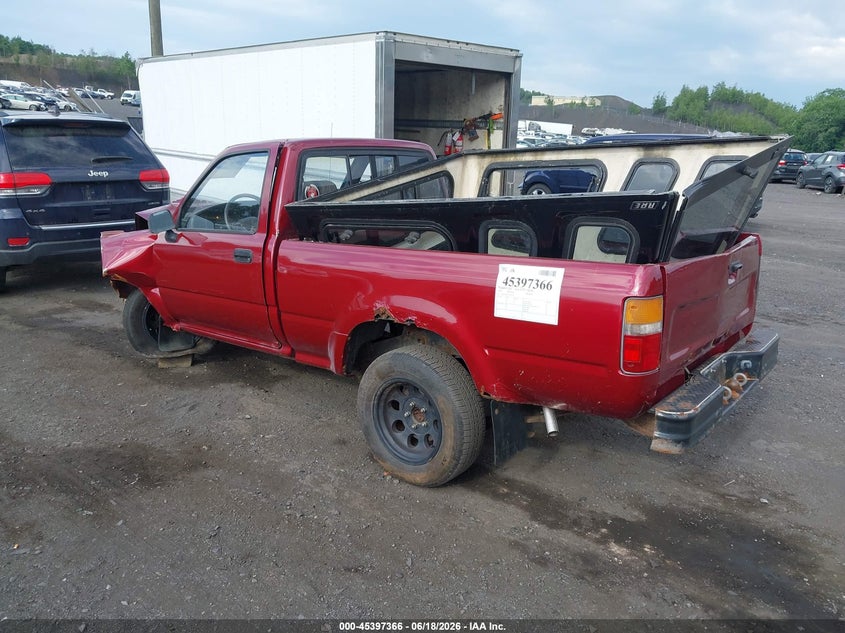 1990 Toyota Pickup VIN JT4RN81R2L5089999 IAAI salvage auction — NORMAL WEAR, Clear (Pennsylvania), sold $850 on 2026-07-28 (photo 3)