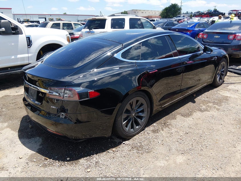 2018 Tesla Model s VIN 5YJSA1E20JF296842 IAAI salvage auction — UNDERCARRIAGE, Clear (Oklahoma), sold $8,500 on 2026-09-03 (photo 4)