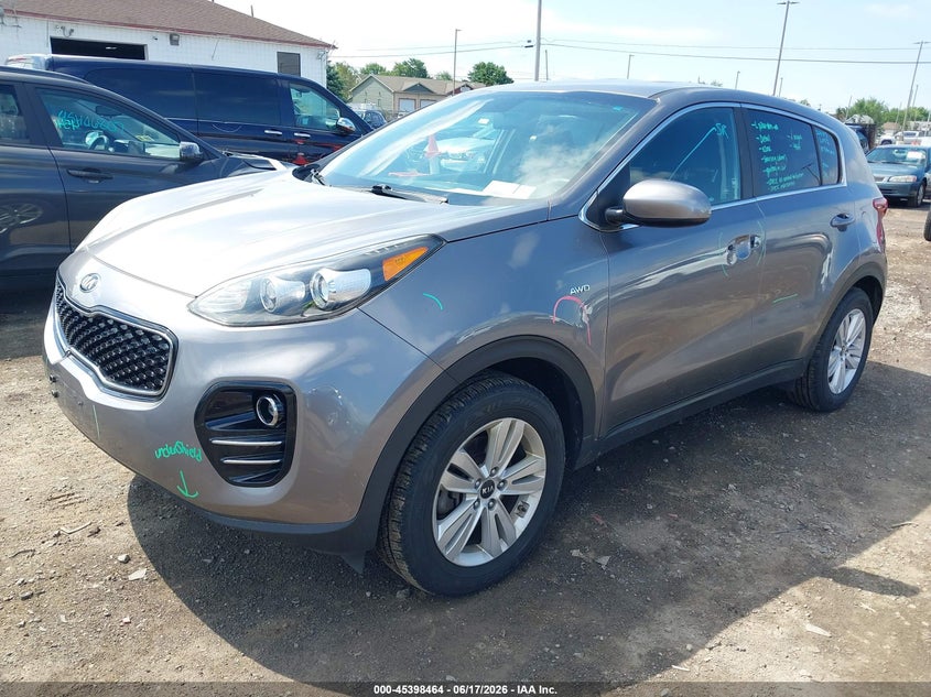 2018 Kia Sportage VIN KNDPMCAC4J7447744 IAAI salvage auction — RIGHT SIDE, Mv-907A (New York), sold $2,600 on 2026-07-29 (photo 2)