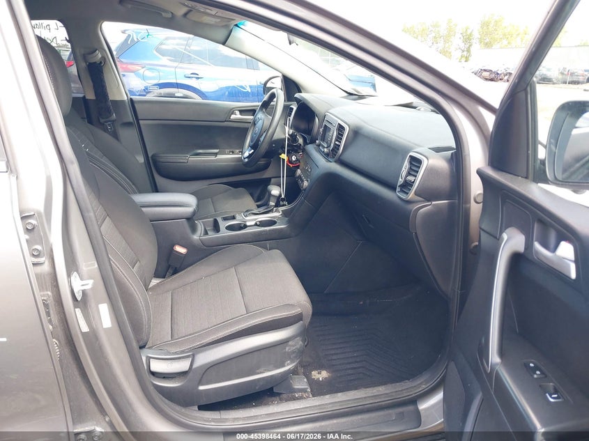 2018 Kia Sportage VIN KNDPMCAC4J7447744 IAAI salvage auction — RIGHT SIDE, Mv-907A (New York), sold $2,600 on 2026-07-29 (photo 5)