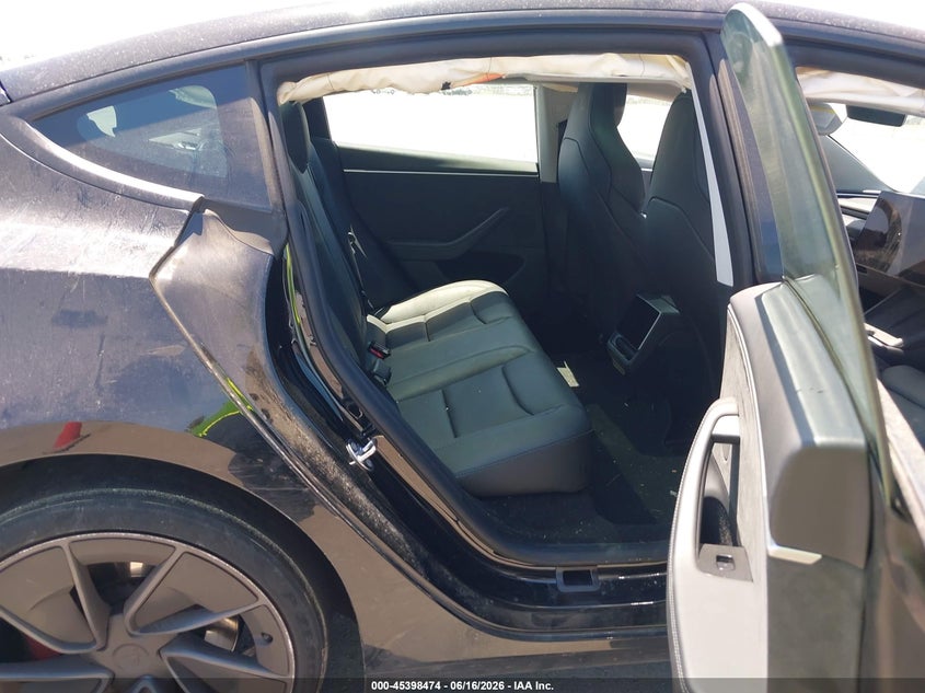 2025 Tesla Model 3 VIN 5YJ3E1ET6SF985335 IAAI salvage auction — LEFT FRONT, Salvage Title, sold $10,600 on 2026-07-21 (photo 8)
