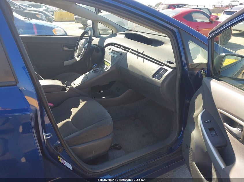 2011 Toyota Prius VIN JTDKN3DU3B0259349 IAAI salvage auction — NORMAL WEAR, Clear - Dealer Only (California), sold $1,200 on 2026-07-09 (photo 5)