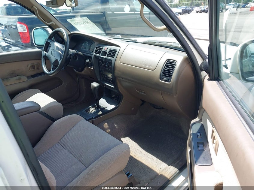 2000 Toyota 4runner VIN JT3GN86R3Y0140354 IAAI salvage auction — LEFT FRONT, Salvage (Ohio), sold $1,100 on 2026-07-15 (photo 5)