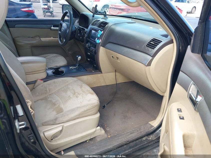 2009 Kia Mohave (borrego) VIN KNDJJ741X95032595 IAAI salvage auction — FRONT & REAR, Rebuildable (Florida), sold $425 on 2026-07-23 (photo 5)