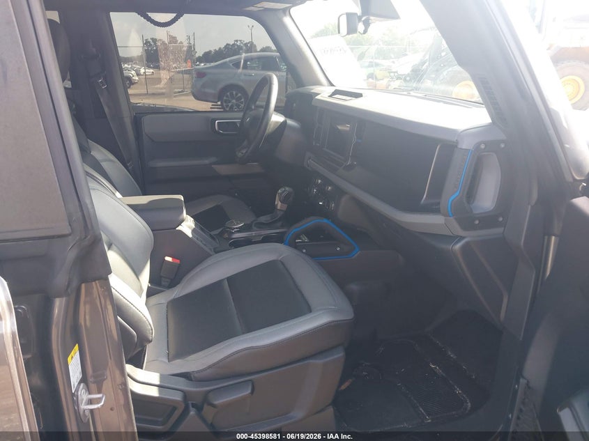 2023 Ford Bronco VIN 1FMDE5BH4PLA94763 IAAI salvage auction — FRONT END, Salvage Title, sold $12,750 on 2026-07-29 (photo 5)