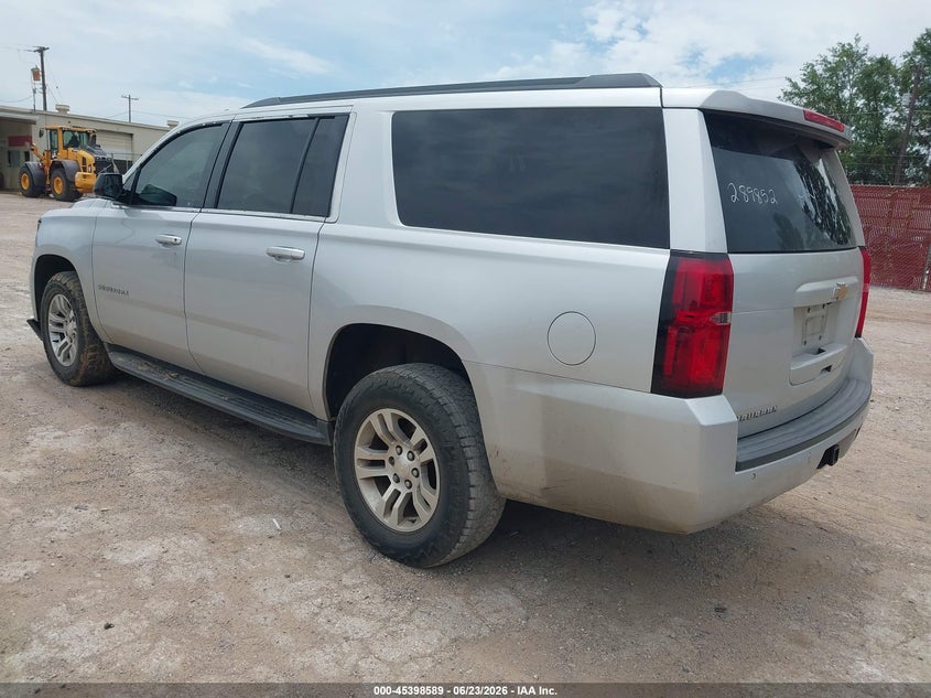 2017 Chevrolet Suburban VIN 1GNSCGKC4HR289852 IAAI salvage auction — REAR END, Wait Title, sold $4,000 on 2026-09-05 (photo 3)