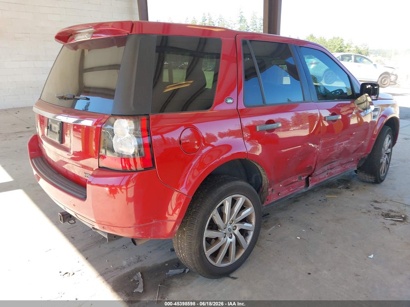 2012 Land rover Lr2 VIN SALFR2BN0CH281669 IAAI salvage auction — RIGHT SIDE, Salvage Title, sold $25 on 2026-08-16 (photo 4)