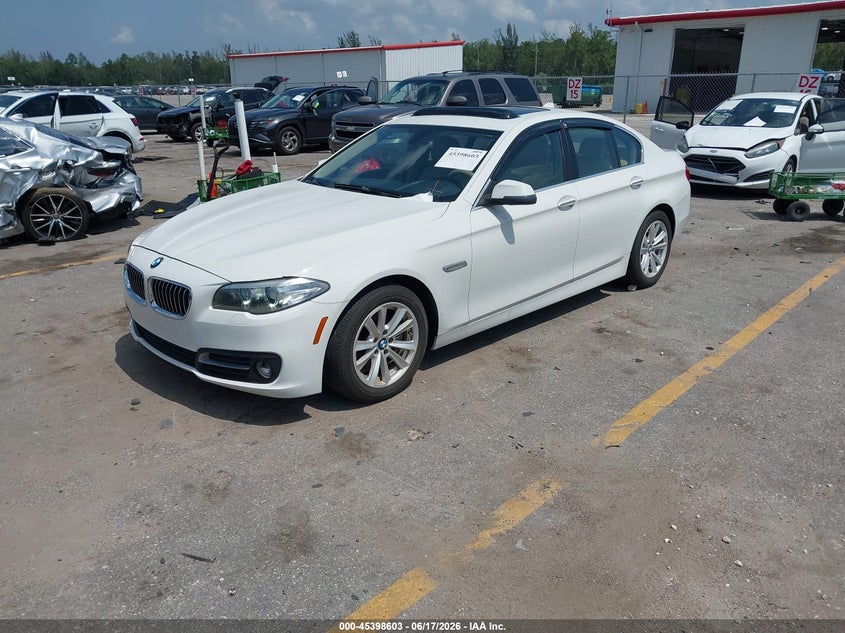 2015 BMW 5er VIN WBA5A5C50FD518129 IAAI salvage auction — NORMAL WEAR, Clear (Florida), sold $1,300 on 2026-07-29 (photo 2)